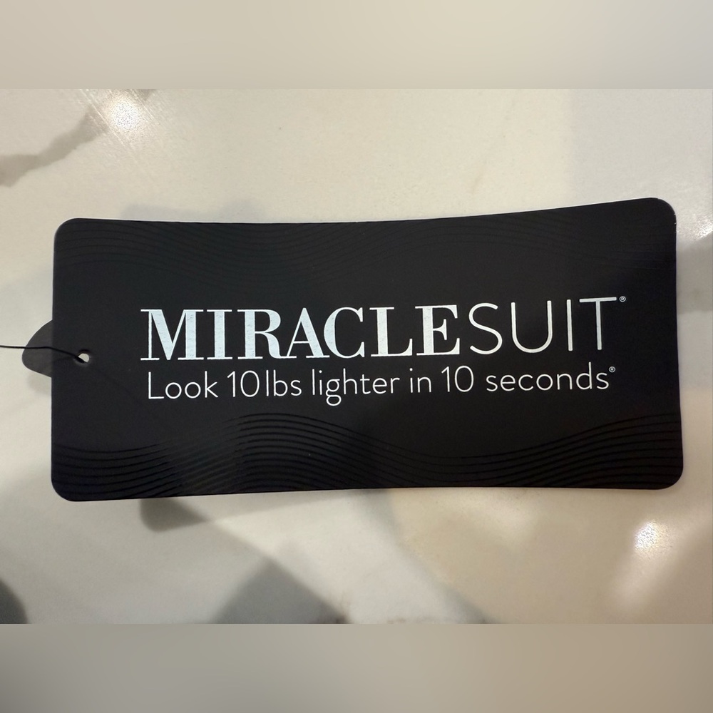 New Plus Size Miraclesuit Solids Escape Swimsuit-One Piece-Black-Size 22W - Picture 9 of 14